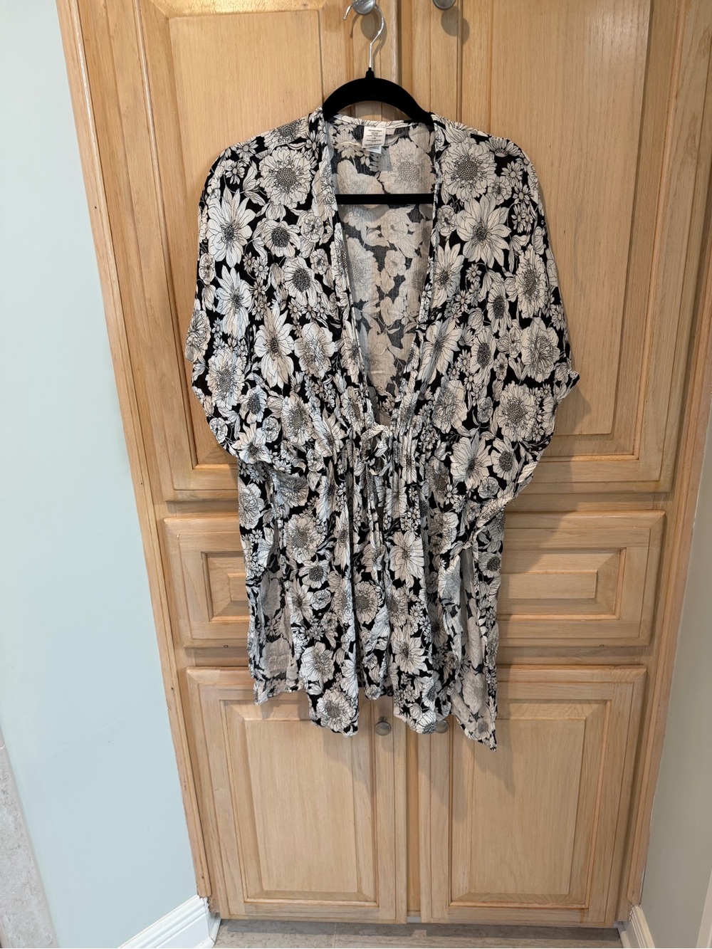 Black & White Floral Kimono Cover-Up
